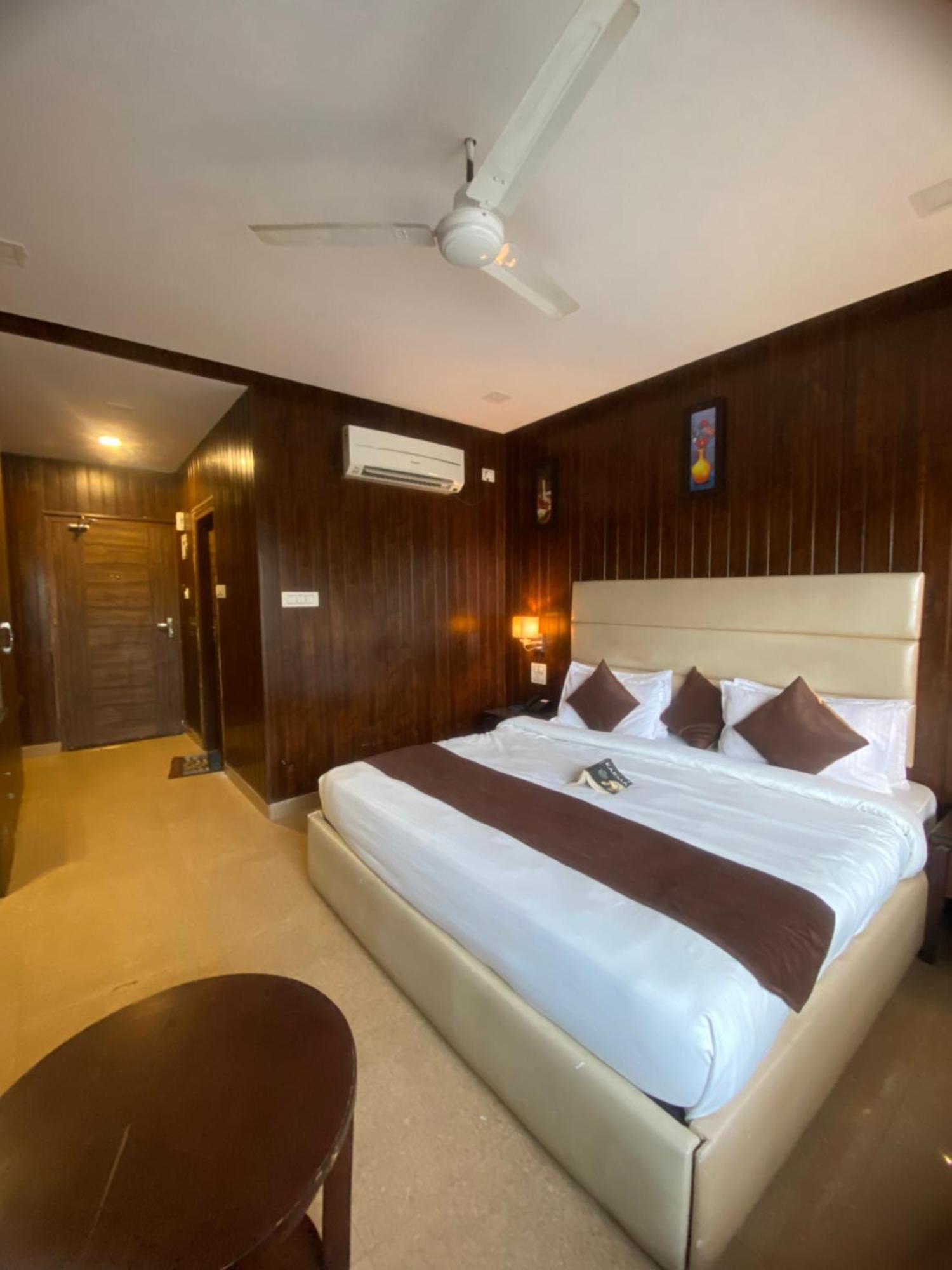 Mj Hills Rishikesh Hotel Exterior photo